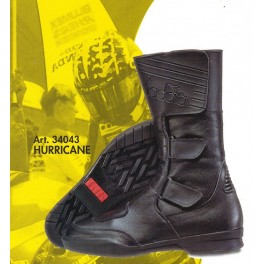 Diadora stivali moto 2025